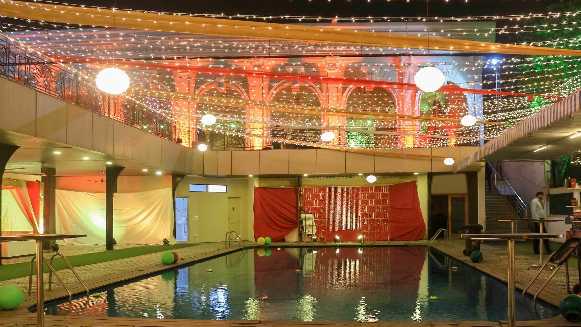 Dee Marks Airport Hotel & Resorts New Delhi Exterior photo